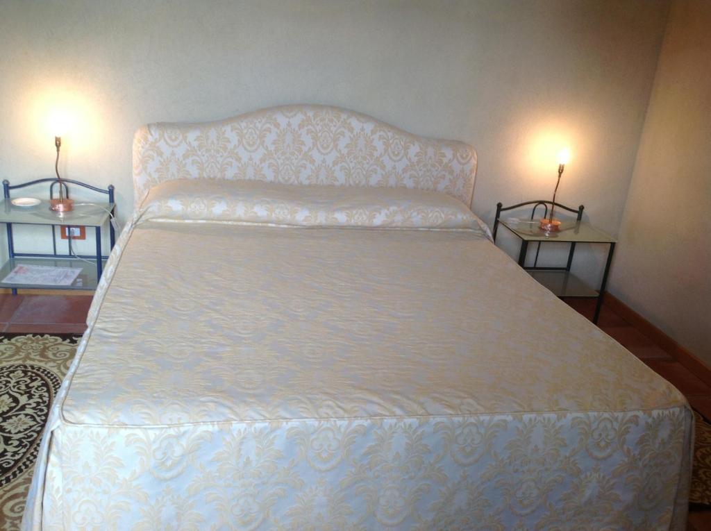 Locanda San Lorenzo Roddino 部屋 写真