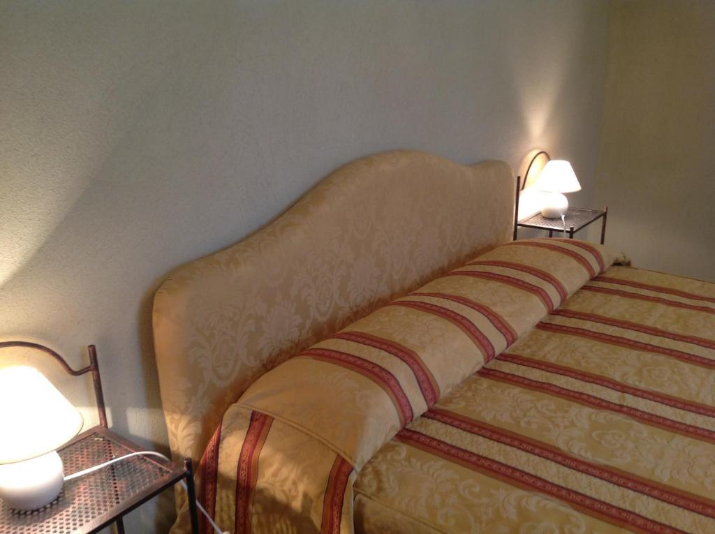Locanda San Lorenzo Roddino エクステリア 写真